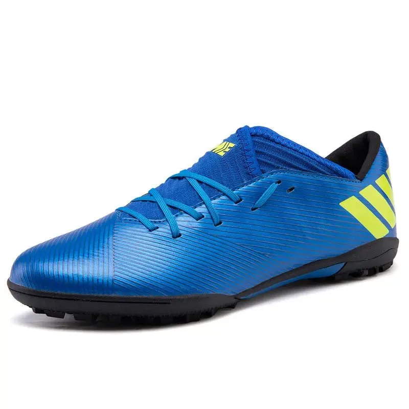 Football Boots Men Kids Adults TF/FG Ultralight Playing Field Train Soccer Shoes Low cut Cleats