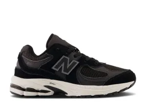 New Balance 2002R LITTLE KID 'BLACK PHANTOM' sneakers, black